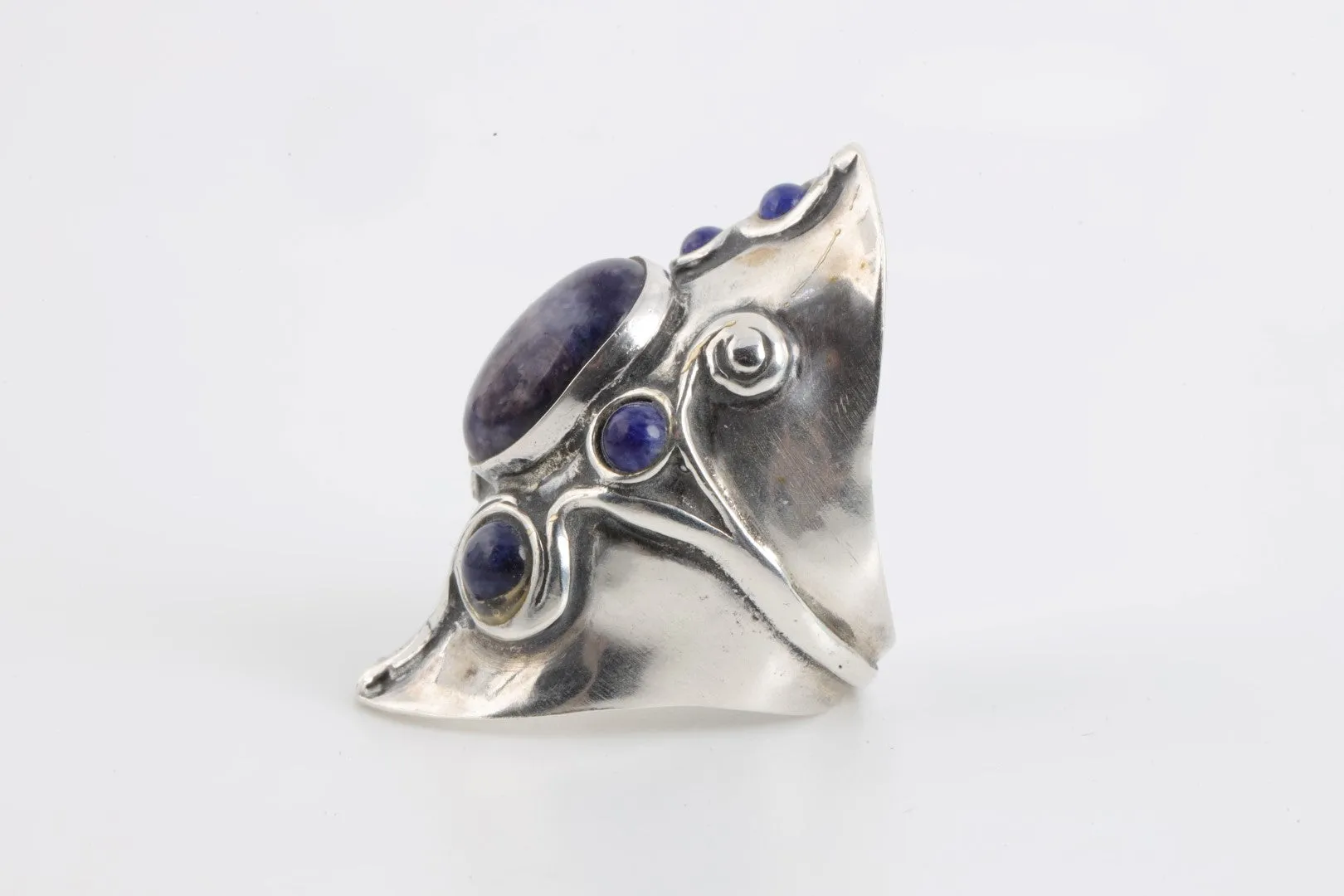 925 Silver Ring with 1.34tcw Lapis Lazuli Size 7.5 (10.99g.)