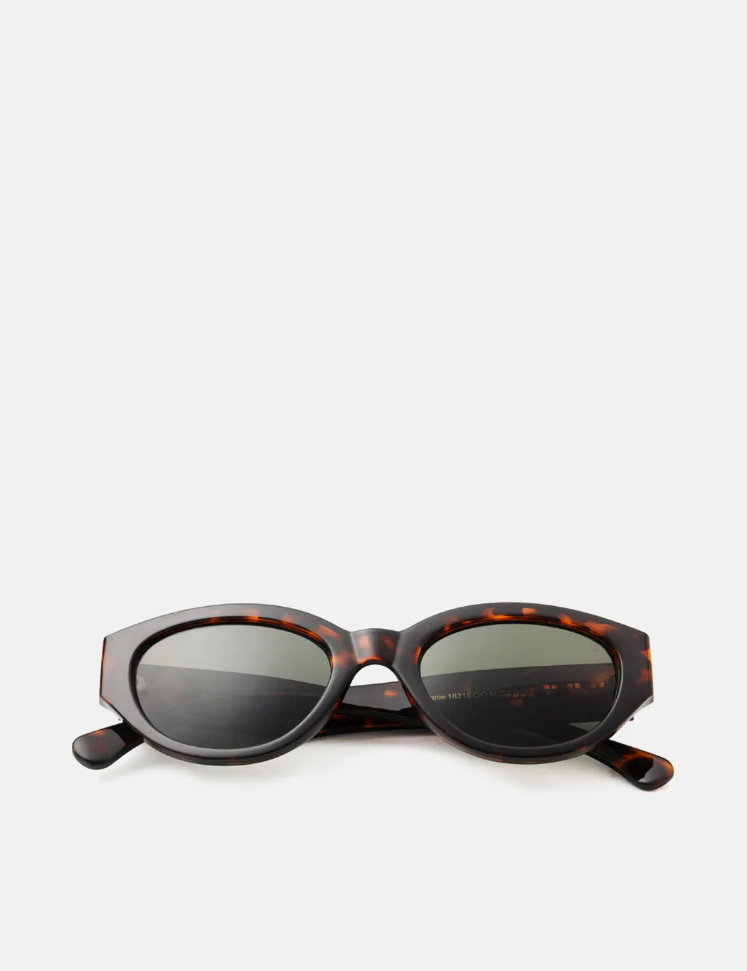 A. Kjaerbede Winnie Sunglasses - Demi Tortoise