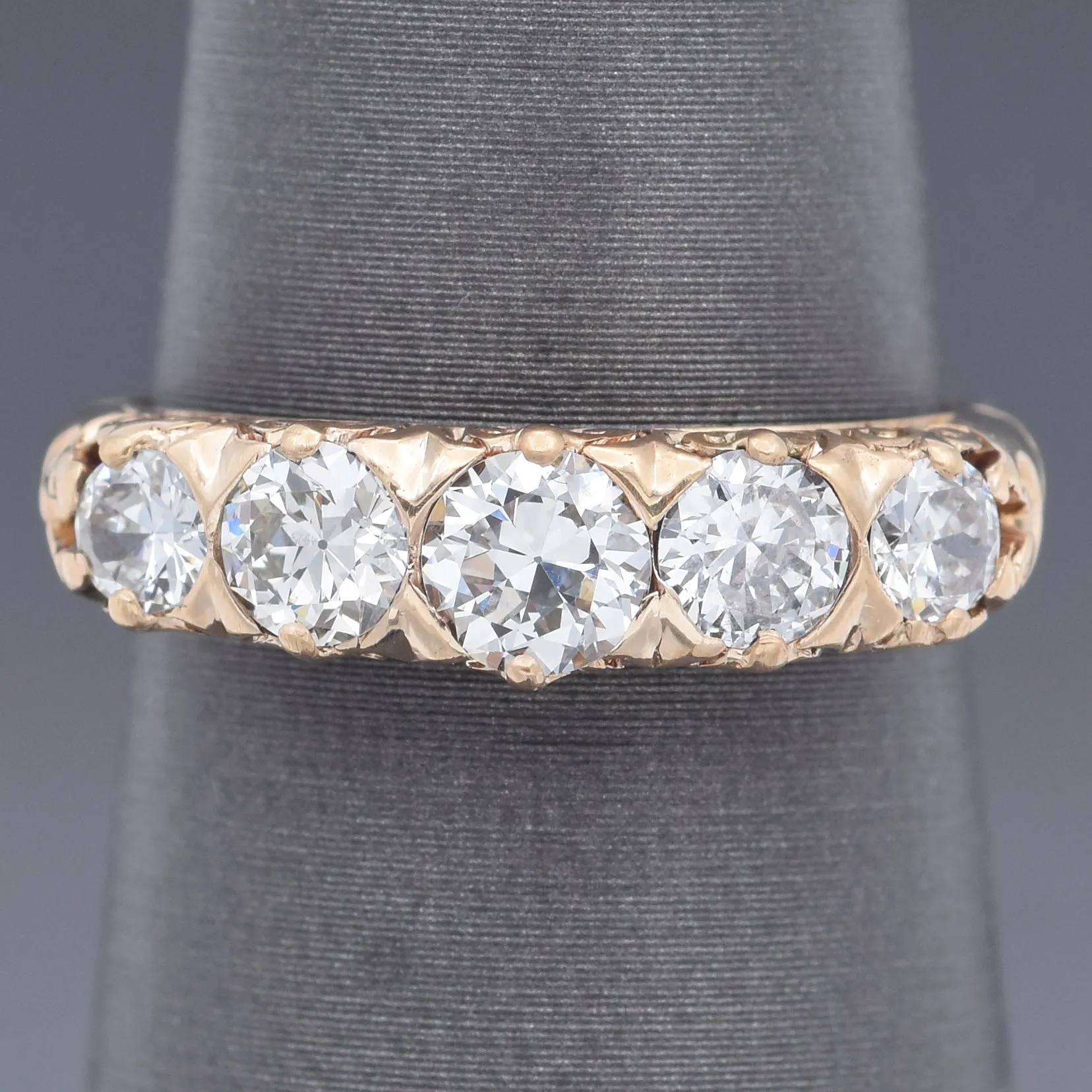 Antique 18K Yellow Gold 1.14 TCW Diamond Band Ring Size 5.25