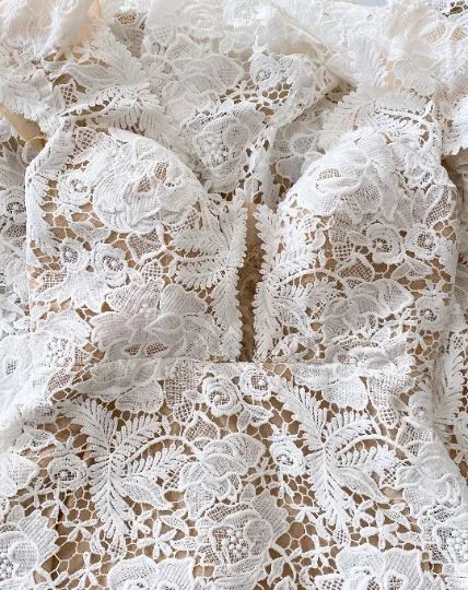 Mermaid Lace Allure