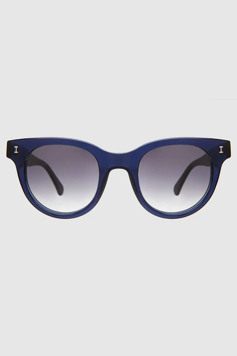 Sicilia Sunglasses - Navy w/ Grey Gradient